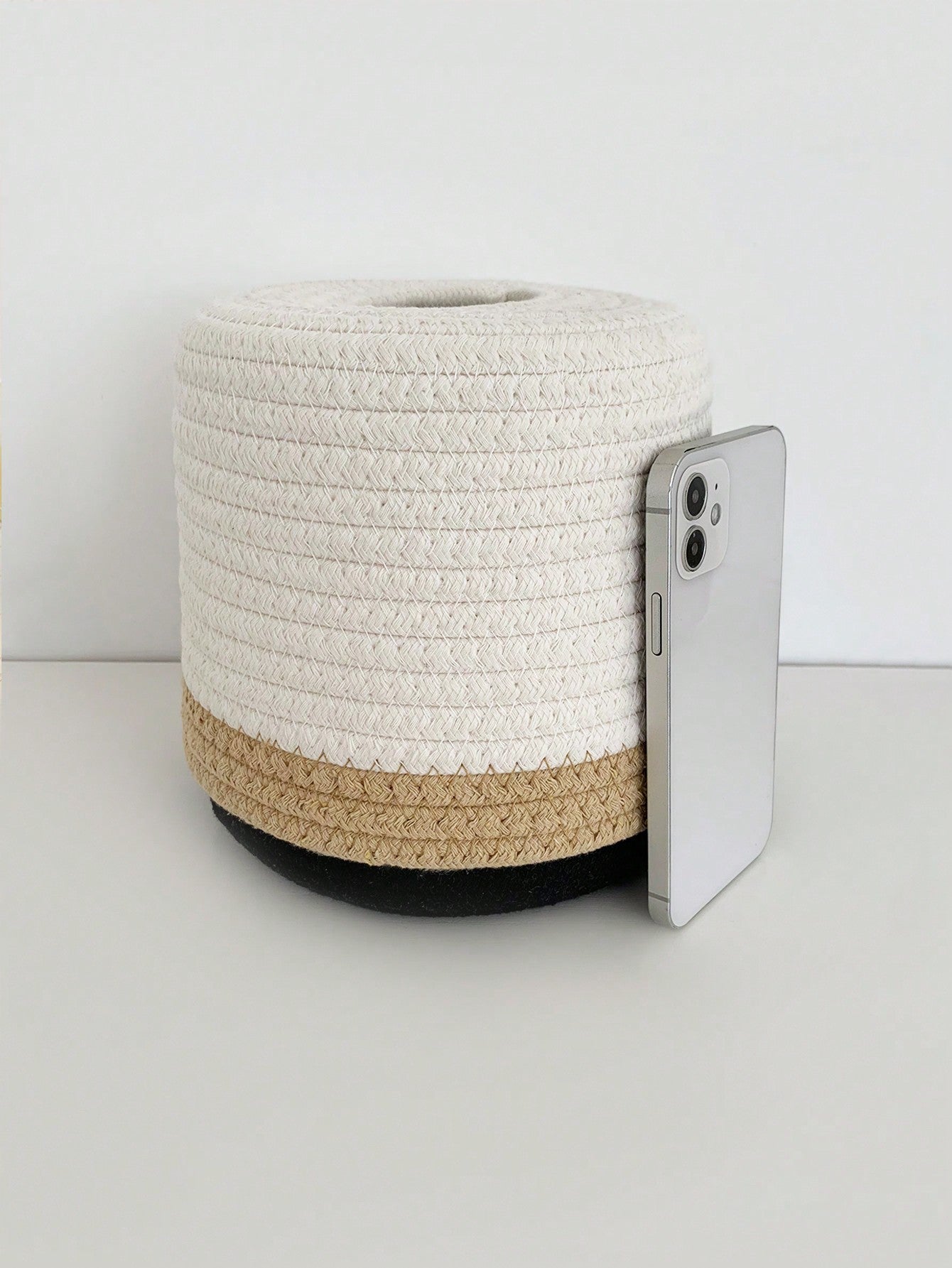 1pc Simple Japanese Handmade Rope Woven Storage Box, Nordic Style 2-Tone Round Paper Towel Tissue Box For Living Room, Dining Table Multicolor