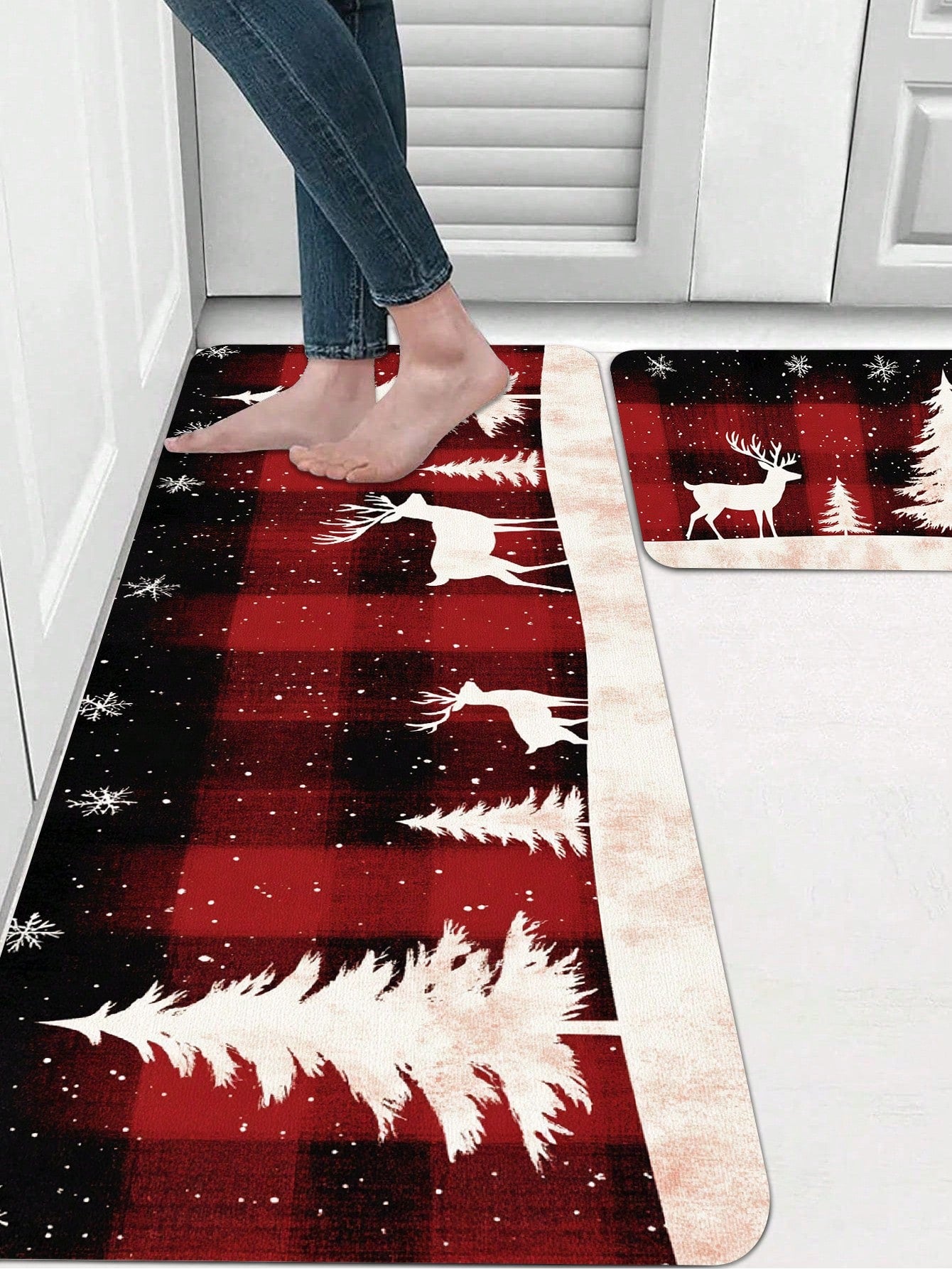 Christmas Tree Printed Kitchen Carpet - Non Slip, Durable, Machine Washable Entrance Mat, Suitable For Home, Office, Laundry - Quick Drying, Comfortable Bracket Design, Made Of Thick Flannel Material White