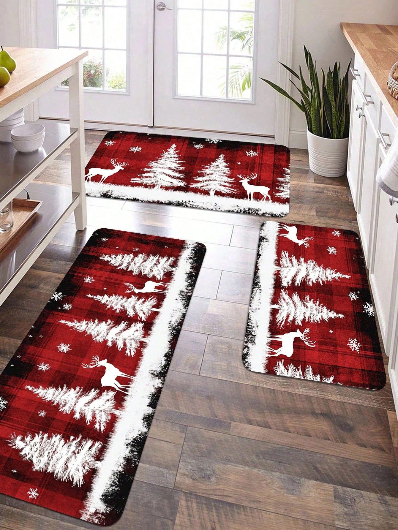 Christmas Tree Printed Kitchen Carpet - Non Slip, Durable, Machine Washable Entrance Mat, Suitable For Home, Office, Laundry - Quick Drying, Comfortable Bracket Design, Made Of Thick Flannel Material White