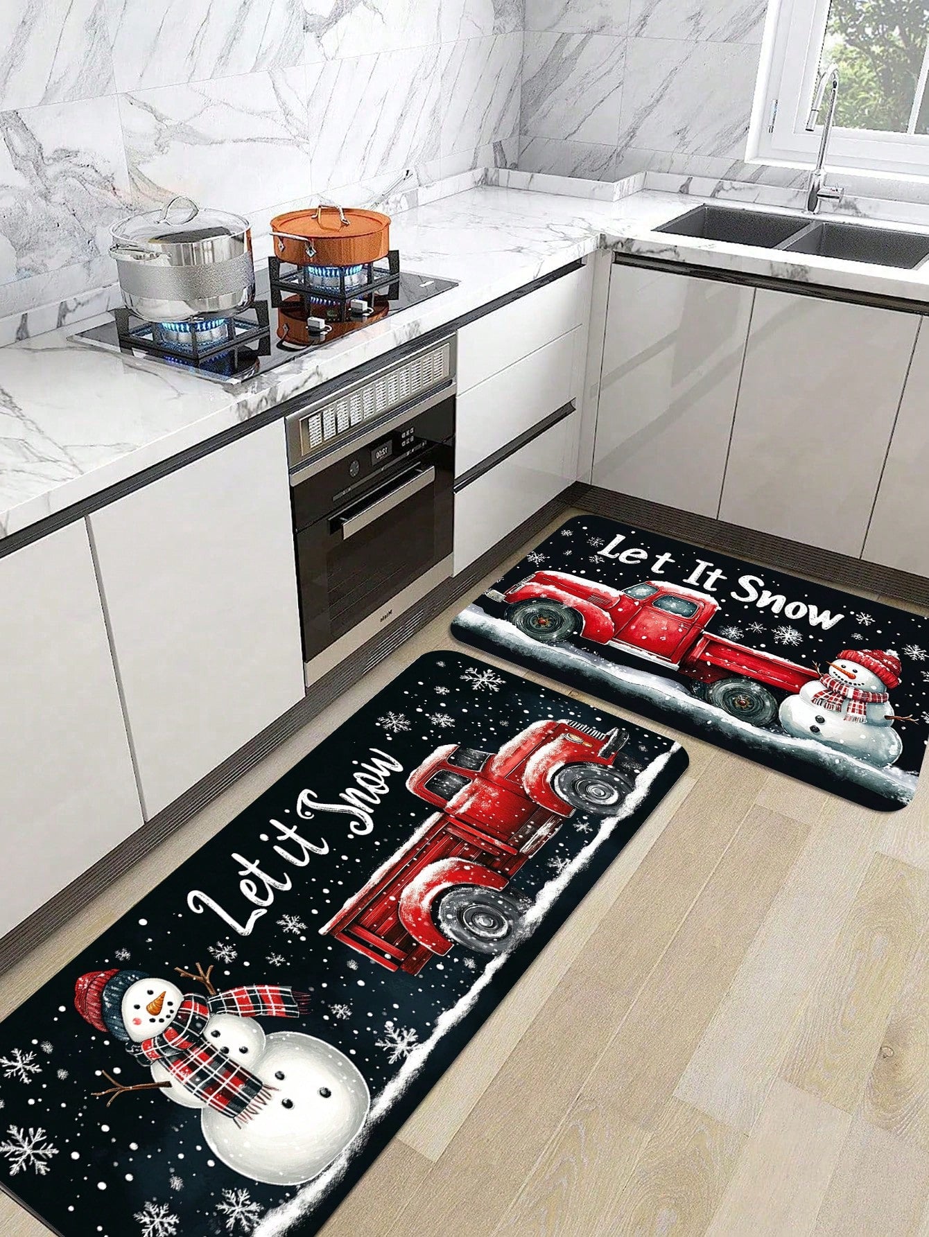 Christmas Tree Printed Kitchen Carpet - Non Slip, Durable, Machine Washable Entrance Mat, Suitable For Home, Office, Laundry - Quick Drying, Comfortable Bracket Design, Made Of Thick Flannel Material White