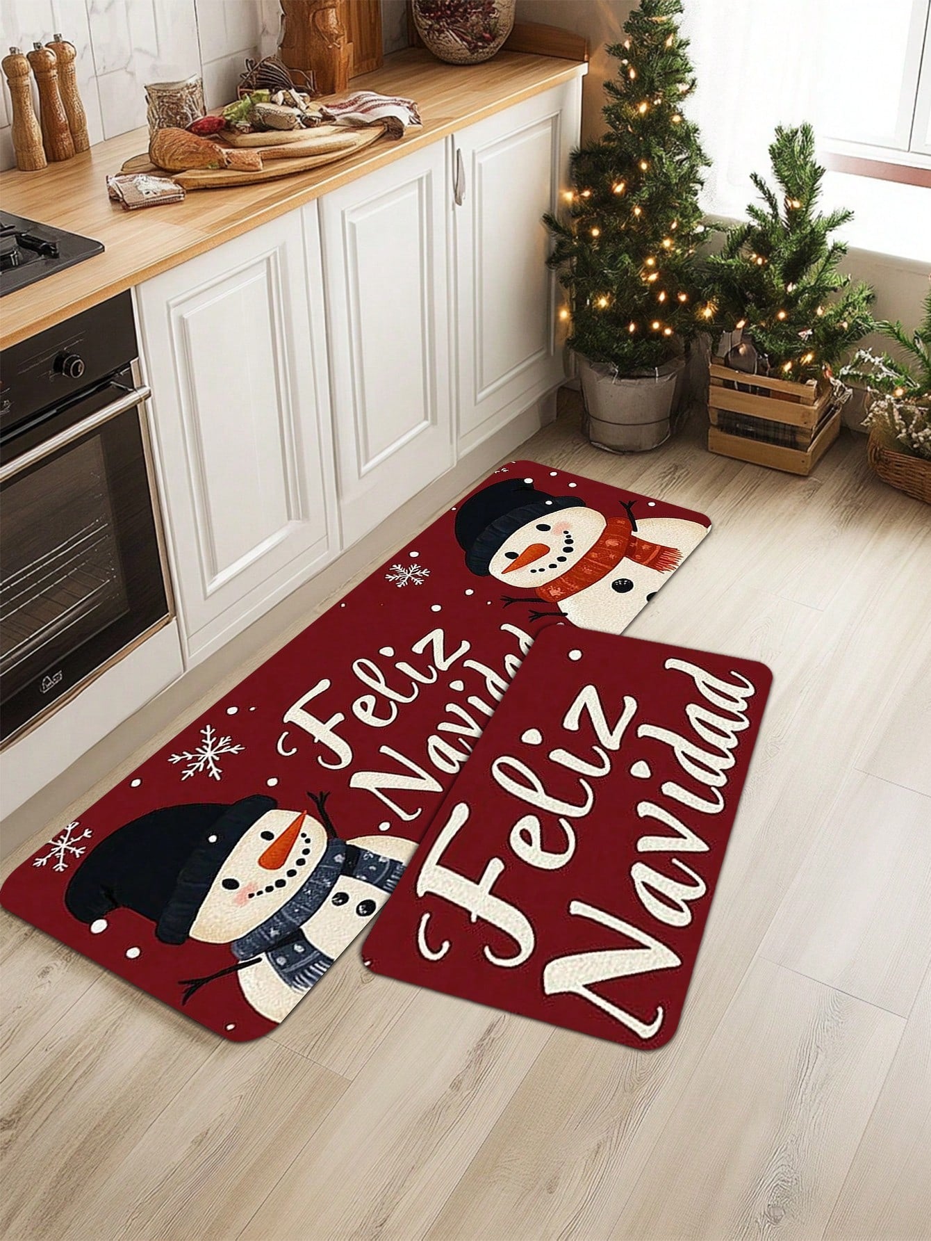 1/2 Pieces Spanish Christmas Kitchen Carpet Set, Feliz Christmas, Comfortable Christmas Element Patterned Door Mat, Machine Washable, Non Slip, Soft Polyester Mat, Used For Home Vacation Decoration, Christmas Decoration Beige